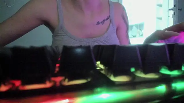 Emmapmg online show from 14, 12, 2025