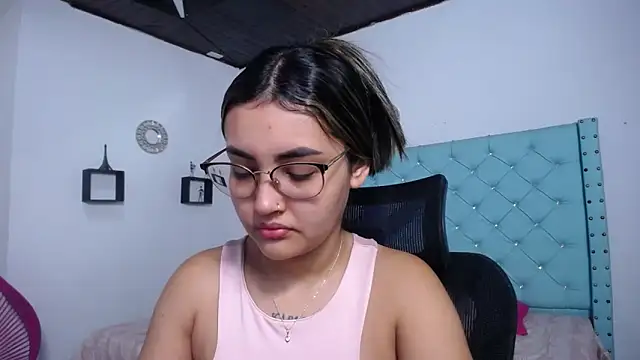 antonella sweetlittle online show from 23, 4, 2026