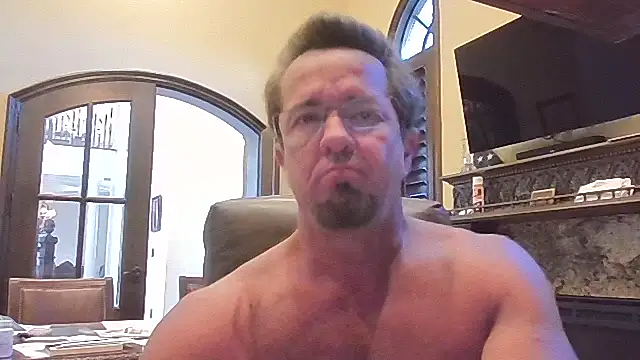 sluttydylan online show from 7, 11, 2025