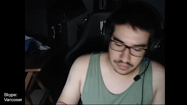 thealfawolf01 online show from 6, 2, 2025