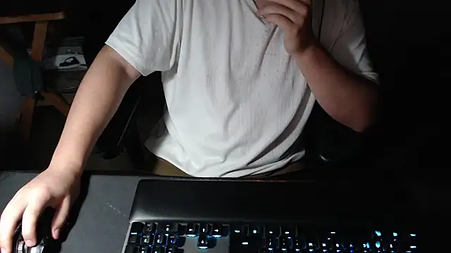 thealfawolf01 online show from 13, 10, 2025