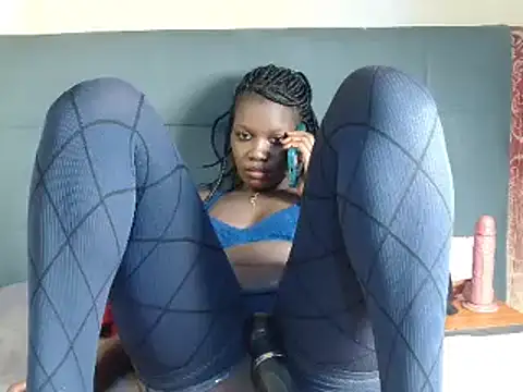 Snapshot of Layla_Amish1 chatting on 10, 11, 2025 Layla Amish1 online show from 10, 11, 2025