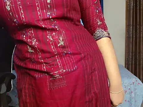 Unlucky-flowers online show from 23, 11, 2025