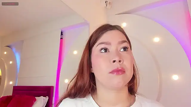 Snapshot of LiaTink chatting on 21, 12, 2024 LiaTink online show from 21, 12, 2024