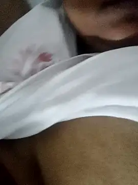 smile pretty online show from 2, 1, 2025