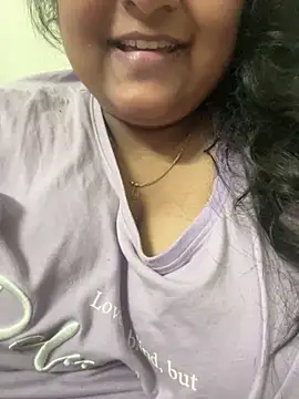 smile pretty online show from 12, 1, 2025