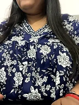 smile pretty online show from 15, 9, 2025