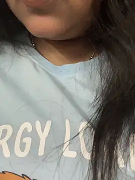 smile pretty online show from 24, 3, 2026