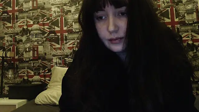 Lynylou online show from 21, 2, 2026