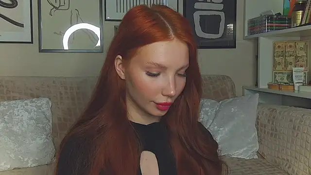 JudyWalkerr online show from 19, 3, 2025