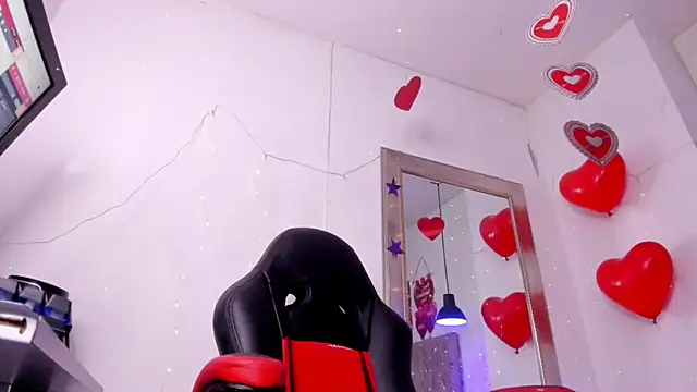 angel hardy dl online show from 22, 4, 2026