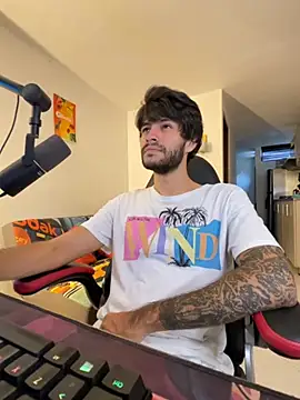 Snapshot of justin_stark7 chatting on 9, 9, 2025 justin stark7 online show from 9, 9, 2025