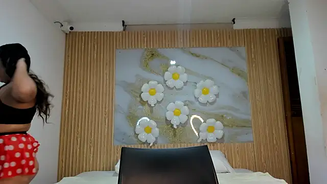 samy 19  online show from 21, 4, 2026