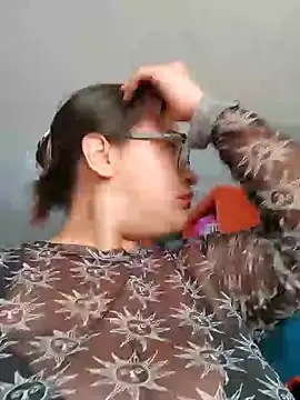 Snapshot of Angiee2001 chatting on 21, 3, 2025 Angiee2001 online show from 21, 3, 2025