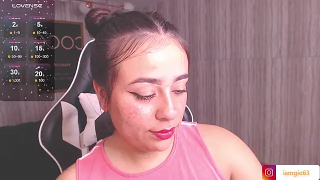 Snapshot of Georgina_1t chatting on 3, 3, 2025 Georgina 1t online show from 3, 3, 2025