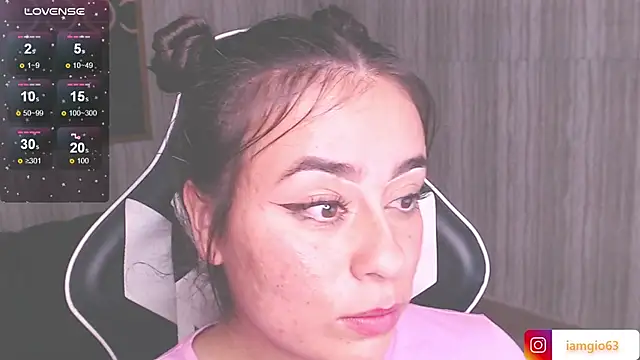 Snapshot of Georgina_1t chatting on 3, 3, 2025 Georgina 1t online show from 3, 3, 2025