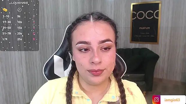 Snapshot of Georgina_1t chatting on 17, 3, 2025 Georgina 1t online show from 17, 3, 2025