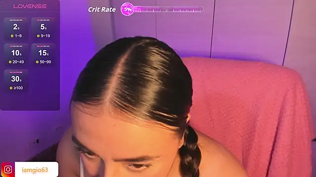 Snapshot of Georgina_1t chatting on 2, 10, 2025 Georgina 1t online show from 2, 10, 2025