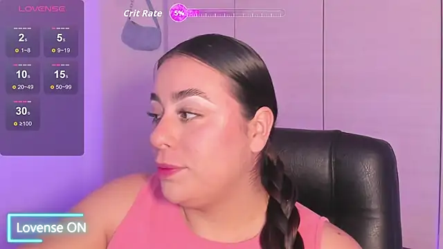 Snapshot of Georgina_1t chatting on 11, 11, 2025 Georgina 1t online show from 11, 11, 2025