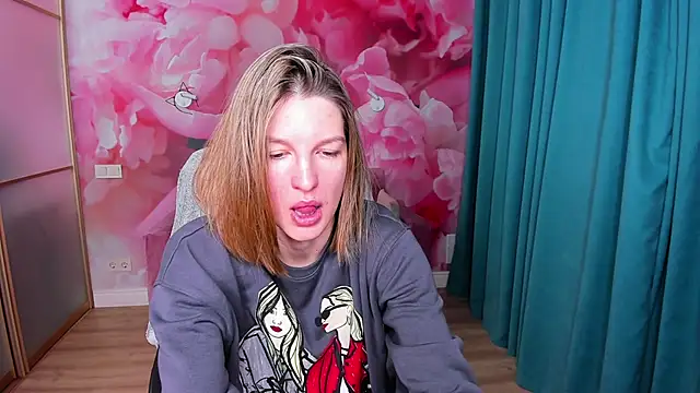 EmilyWalkeri online show from 3, 2, 2025