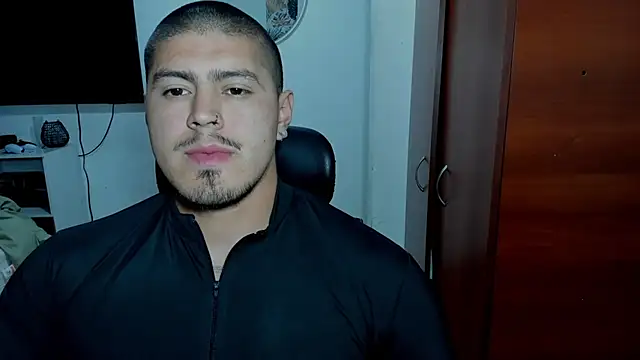 Snapshot of Baltazar_Dupont chatting on 6, 8, 2026 Baltazar Dupont online show from 6, 8, 2026