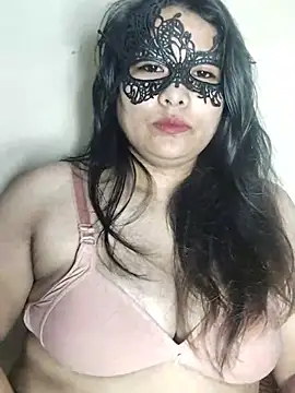 Snapshot of Cutehornycouples chatting on 11, 7, 2026 Cutehornycouples online show from 11, 7, 2026