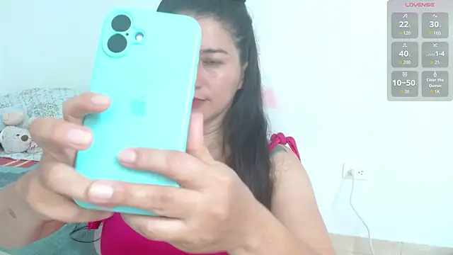 Emelyross  online show from 21, 12, 2025