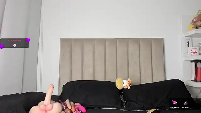 Queen Antonella Oficial online show from 29, 1, 2025