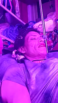 gurlnips online show from 15, 12, 2025