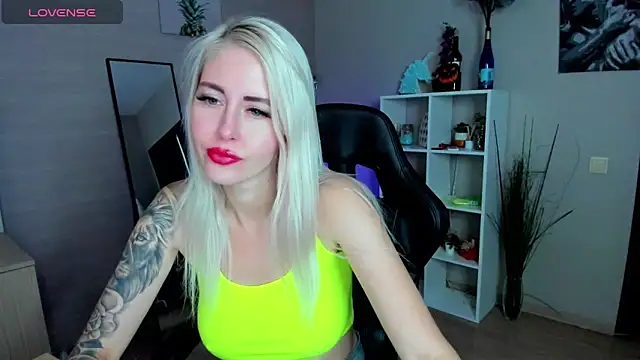 Mermaid N online show from 23, 10, 2025