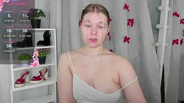 Rebecca Kelly online show from 9, 2, 2025