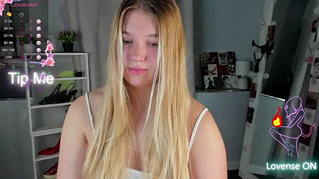 Rebecca Kelly online show from 9, 9, 2025