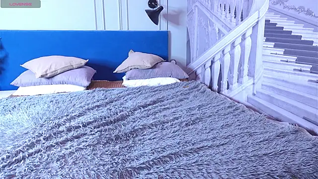 Liv Fay online show from 30, 1, 2025