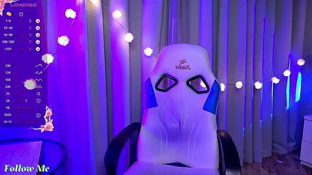 Liv Fay online show from 13, 2, 2025