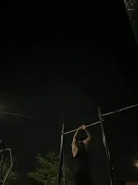 dominic smith  online show from 18, 2, 2025