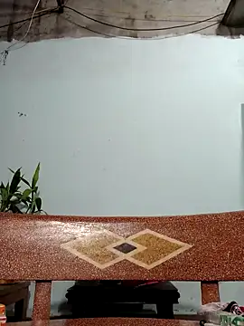 Queen 18200 online show from 10, 10, 2025