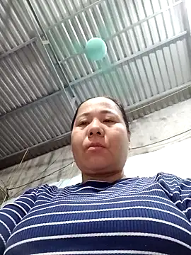 Queen 18200 online show from 25, 3, 2026