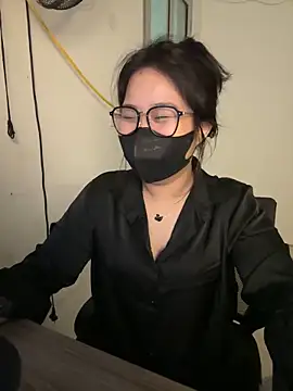 Snapshot of Jenni_nana chatting on 5, 12, 2024 Jenni nana online show from 5, 12, 2024