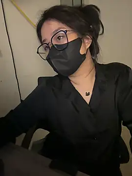 Snapshot of Jenni_nana chatting on 5, 12, 2024 Jenni nana online show from 5, 12, 2024