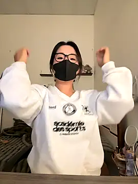 Snapshot of Jenni_nana chatting on 1, 11, 2025 Jenni nana online show from 1, 11, 2025