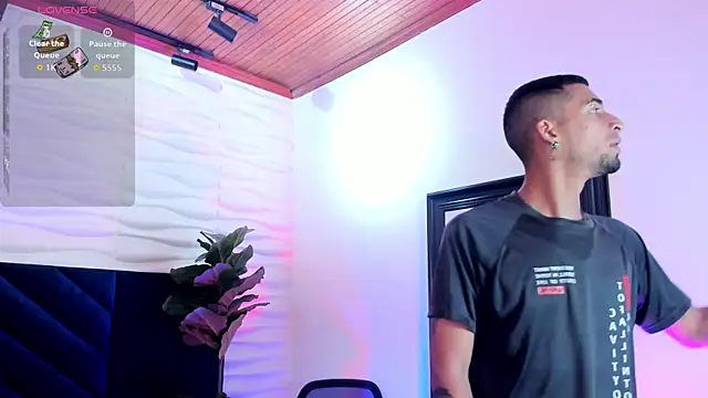 DrakeNeumann online show from 15, 12, 2025