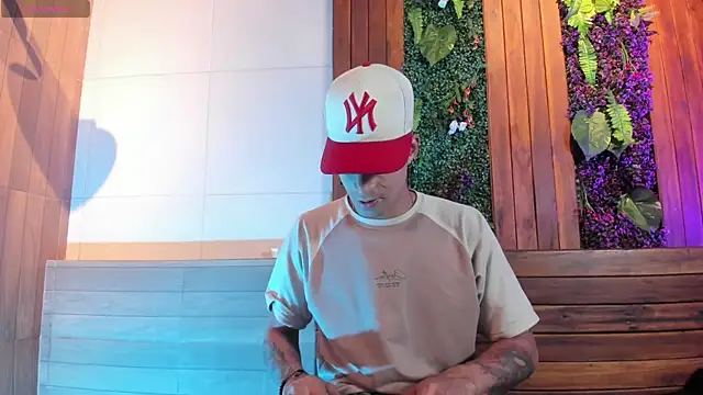 DrakeNeumann online show from 14, 4, 2026