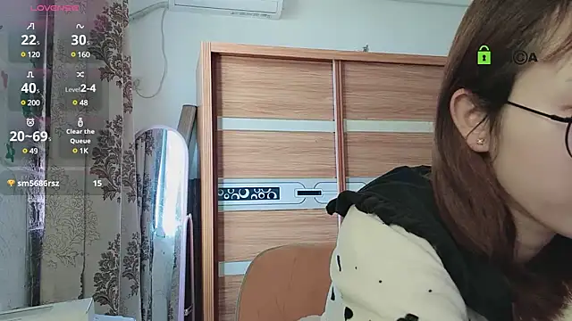 Lili 666 online show from 12, 3, 2025