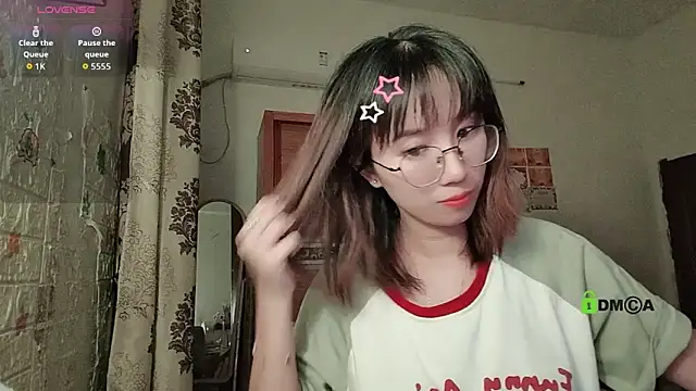 Lili 666 online show from 14, 9, 2025