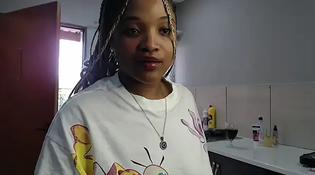 CREAMYCUPCAKExxx online show from 16, 12, 2024