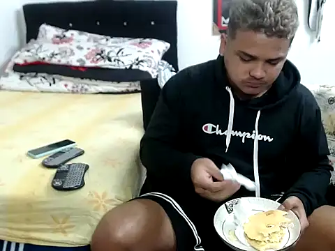 Snapshot of Boycuriousxxx chatting on 16, 9, 2025 Boycuriousxxx online show from 16, 9, 2025