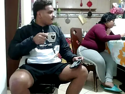 Snapshot of Boycuriousxxx chatting on 1, 12, 2025 Boycuriousxxx online show from 1, 12, 2025