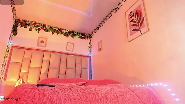 Valeria Thompson1 online show from 10, 2, 2026