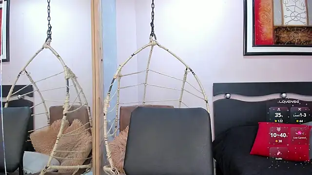 Miranda doll  online show from 20, 4, 2026