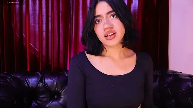 KasiaNoir  online show from 14, 4, 2026